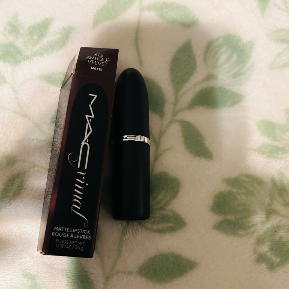 Matte Lipstick